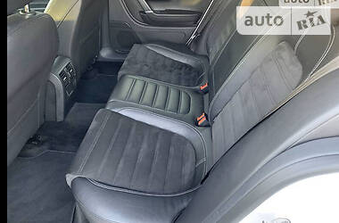 Седан Volkswagen CC / Passat CC 2012 в 