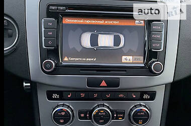 Седан Volkswagen CC / Passat CC 2012 в 