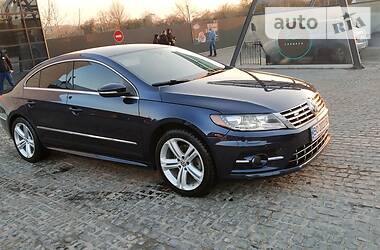 Седан Volkswagen CC / Passat CC 2014 в 
