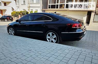 Седан Volkswagen CC / Passat CC 2013 в 