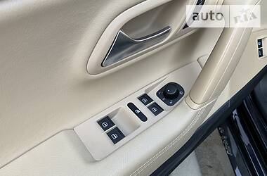 Седан Volkswagen CC / Passat CC 2013 в 