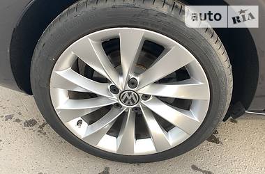 Седан Volkswagen CC / Passat CC 2009 в 