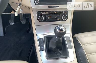 Седан Volkswagen CC / Passat CC 2009 в 