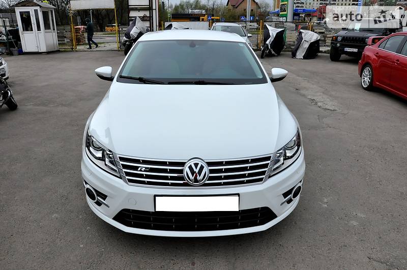 Седан Volkswagen CC / Passat CC 2016 в Львові