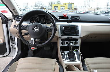 Седан Volkswagen CC / Passat CC 2016 в 