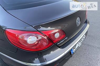 Купе Volkswagen CC / Passat CC 2011 в 