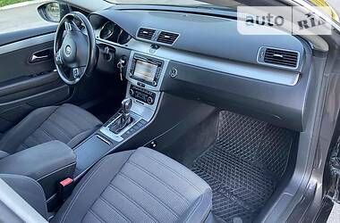 Купе Volkswagen CC / Passat CC 2011 в 