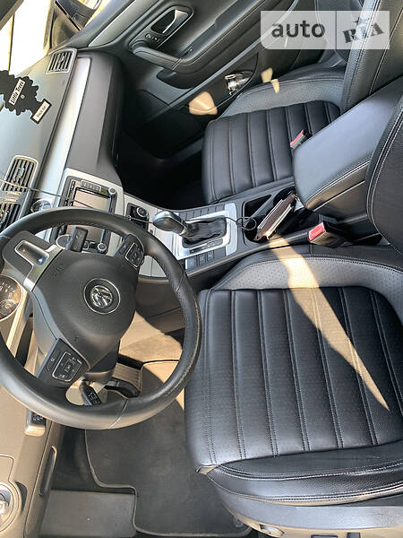 Купе Volkswagen CC / Passat CC 2011 в Житомирі