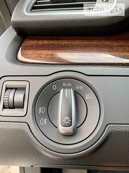 Купе Volkswagen CC / Passat CC 2012 в Дніпрі