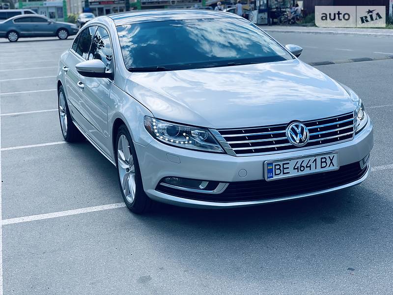 Седан Volkswagen CC / Passat CC 2012 в Киеве