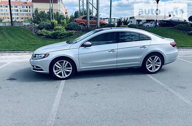 Седан Volkswagen CC / Passat CC 2012 в Киеве