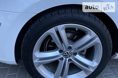 Седан Volkswagen CC / Passat CC 2012 в 