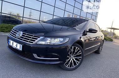 Седан Volkswagen CC / Passat CC 2012 в Днепре