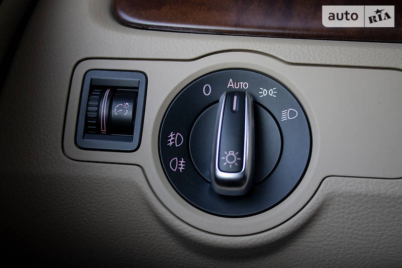 Седан Volkswagen CC / Passat CC 2014 в Нововолинську фото 14 Седан Volkswagen CC / Passat CC 2014 в Нововолинську