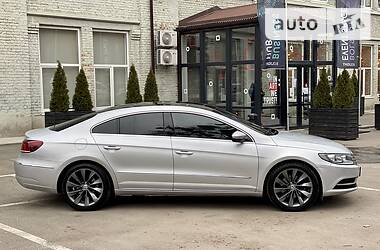 Седан Volkswagen CC / Passat CC 2012 в 