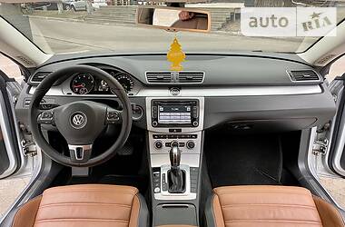 Седан Volkswagen CC / Passat CC 2012 в 