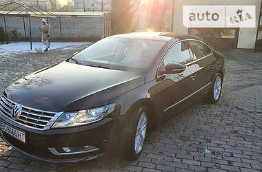 Седан Volkswagen CC / Passat CC 2013 в 