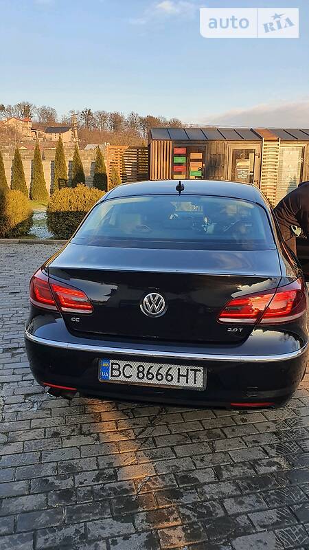 Седан Volkswagen CC / Passat CC 2013 в Львове