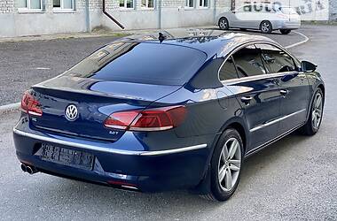Седан Volkswagen CC / Passat CC 2013 в 