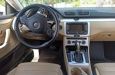Седан Volkswagen CC / Passat CC 2014 в Киеве