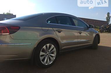 Седан Volkswagen CC / Passat CC 2013 в Коростене