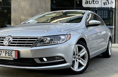 Седан Volkswagen CC / Passat CC 2013 в Ужгороде