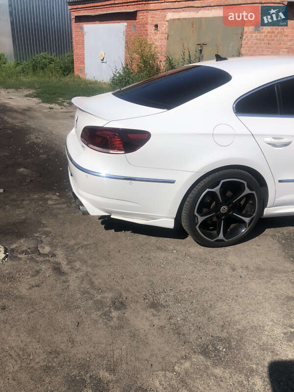 Седан Volkswagen CC / Passat CC 2012 в Ніжині