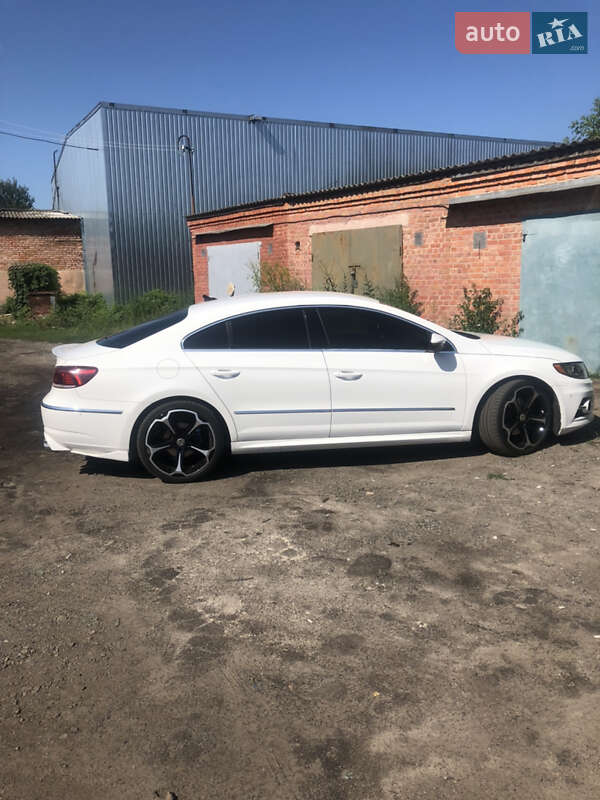 Седан Volkswagen CC / Passat CC 2012 в Ніжині
