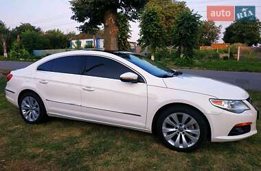 Купе Volkswagen CC / Passat CC 2009 в 