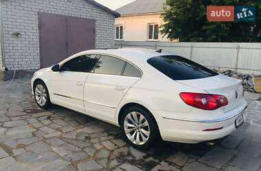 Купе Volkswagen CC / Passat CC 2009 в 