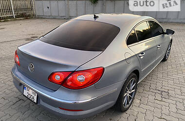 Седан Volkswagen CC / Passat CC 2009 в Сарнах