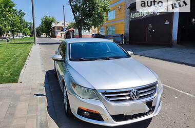 Седан Volkswagen CC / Passat CC 2010 в Мариуполе