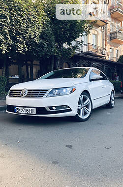 Седан Volkswagen CC / Passat CC 2012 в Киеве