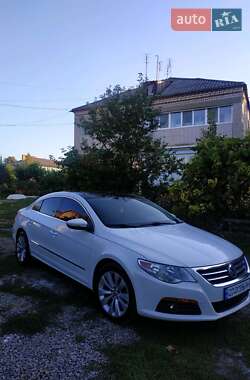 Купе Volkswagen CC / Passat CC 2009 в 
