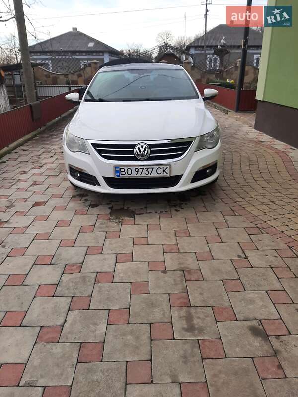 Купе Volkswagen CC / Passat CC 2009 в Тернополе