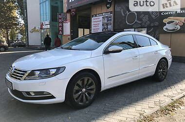 Купе Volkswagen CC / Passat CC 2012 в 