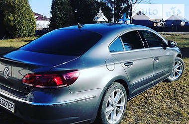 Седан Volkswagen CC / Passat CC 2015 в Снятині