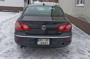 Седан Volkswagen CC / Passat CC 2012 в Львове