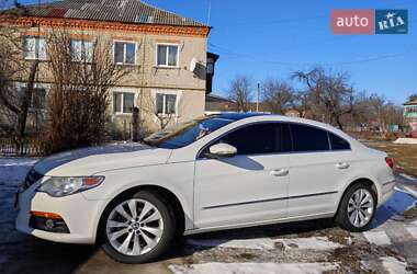 Купе Volkswagen CC / Passat CC 2009 в 