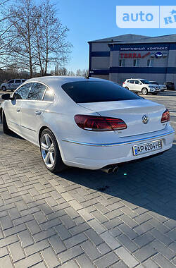 Седан Volkswagen CC / Passat CC 2012 в Мелітополі