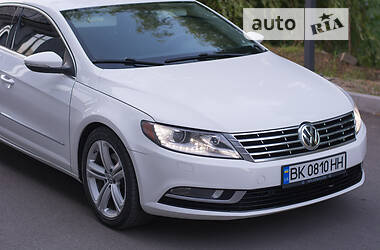 Седан Volkswagen CC / Passat CC 2012 в Сарнах