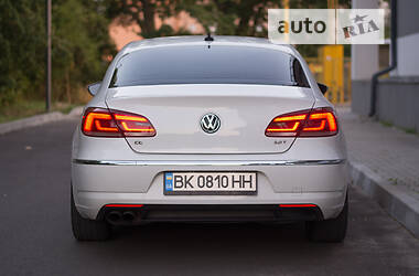 Седан Volkswagen CC / Passat CC 2012 в Сарнах