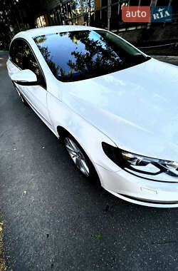 Седан Volkswagen CC / Passat CC 2012 в Сумах