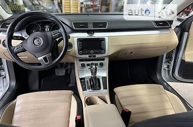 Седан Volkswagen CC / Passat CC 2012 в Луцке