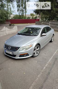 Седан Volkswagen CC / Passat CC 2010 в Миронівці