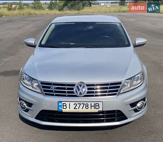 Седан Volkswagen CC / Passat CC 2015 в Полтаві