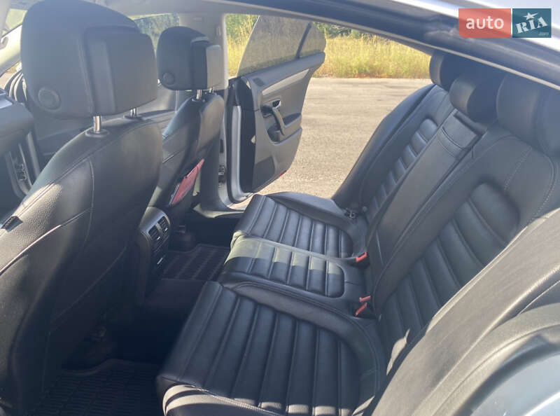 Седан Volkswagen CC / Passat CC 2015 в Полтаві