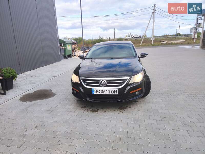 Седан Volkswagen CC / Passat CC 2009 в Львові