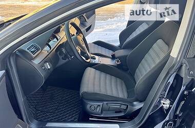 Седан Volkswagen CC / Passat CC 2015 в 