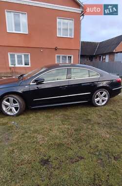 Купе Volkswagen CC / Passat CC 2011 в 